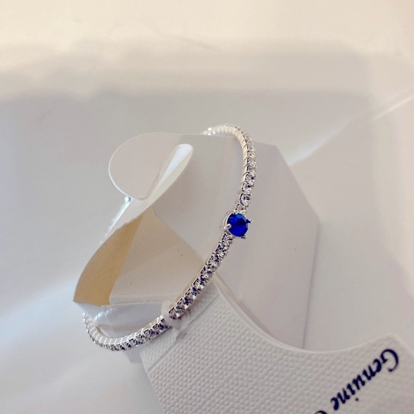 5th & Luxe 14kt Gold Plated Wrap Bangle Bracelet - Picture 2 of 6